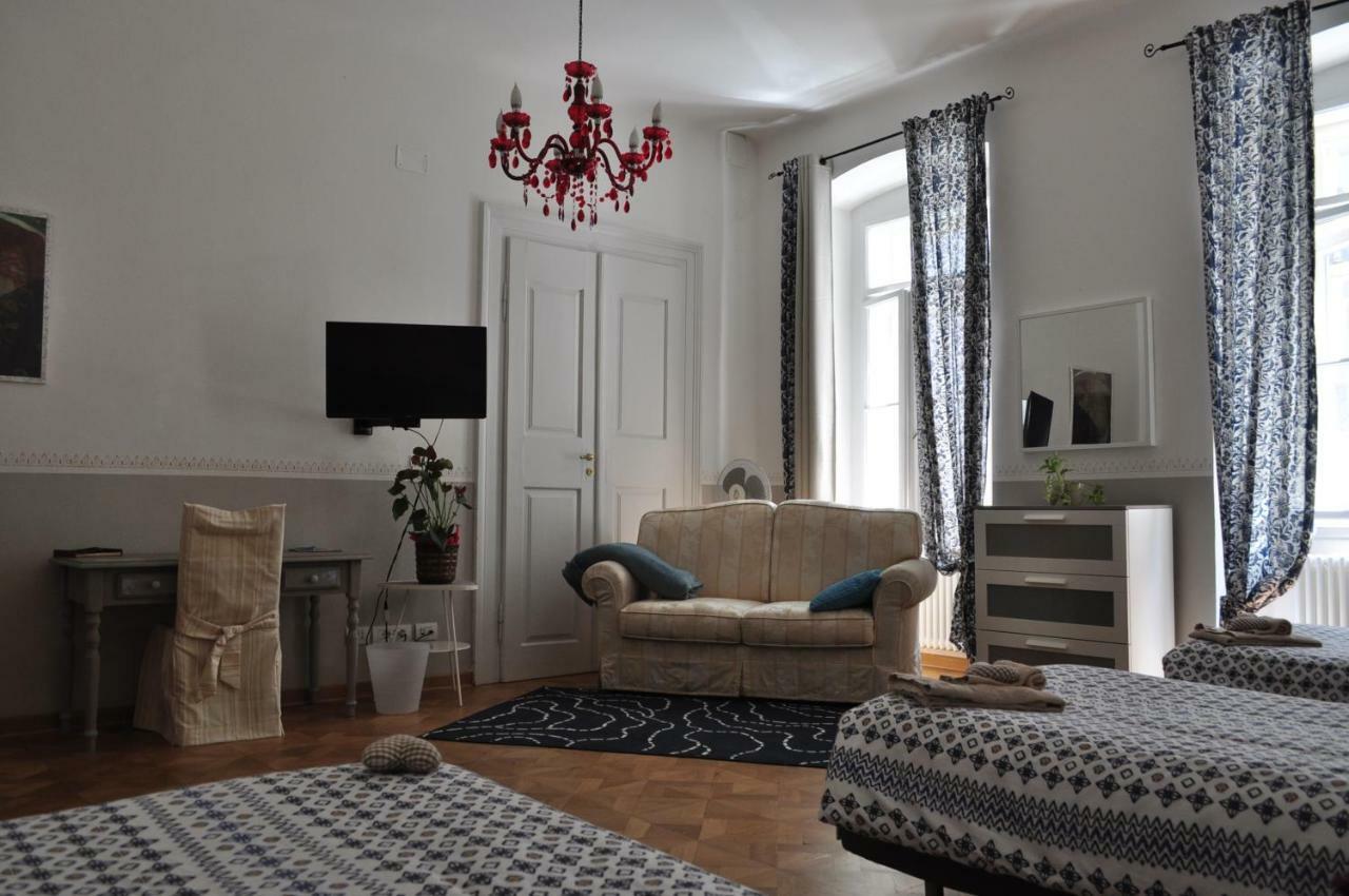 Da Noi Bed & Breakfast Trieste Bagian luar foto