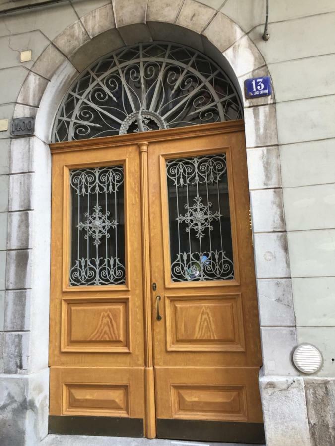Da Noi Bed & Breakfast Trieste Bagian luar foto