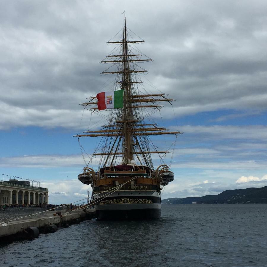 Da Noi Bed & Breakfast Trieste Bagian luar foto